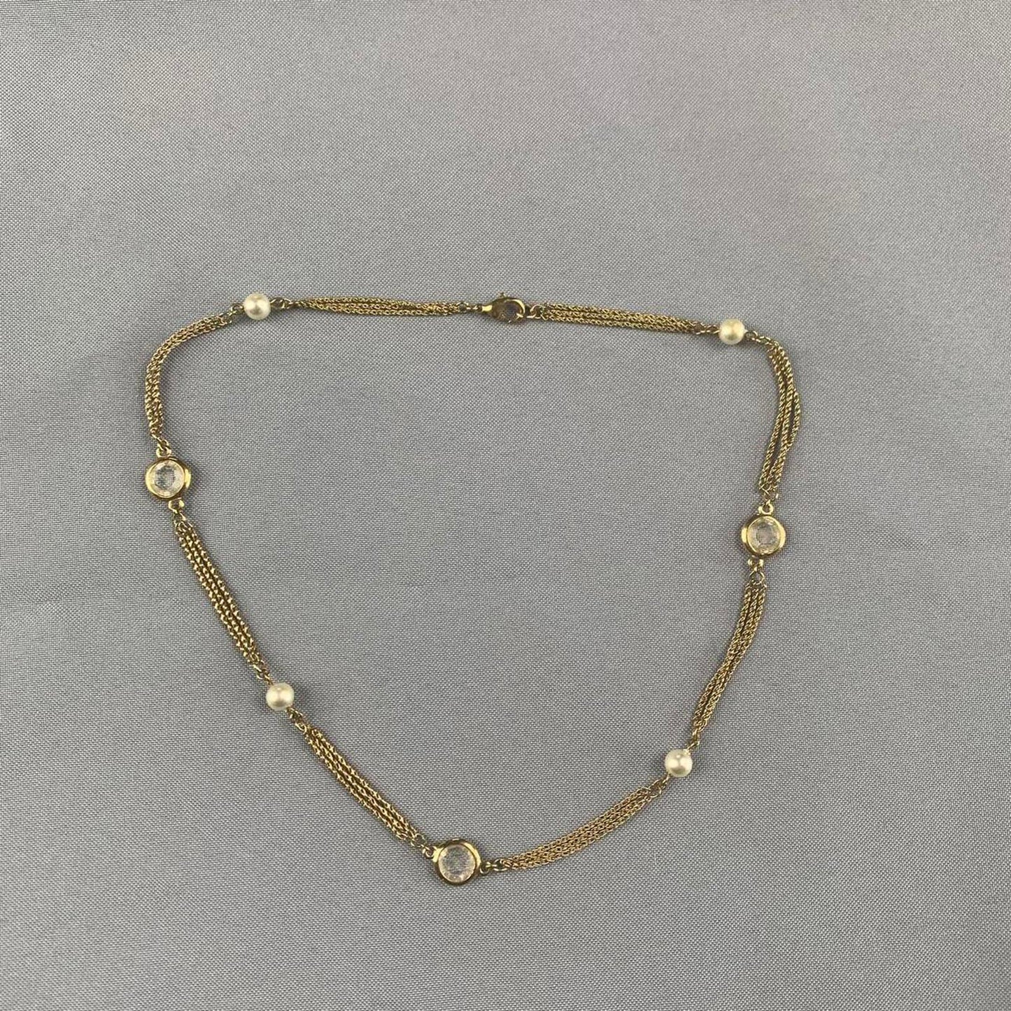 Faux Pearl and White Crystal Station Necklace (~21cm length)