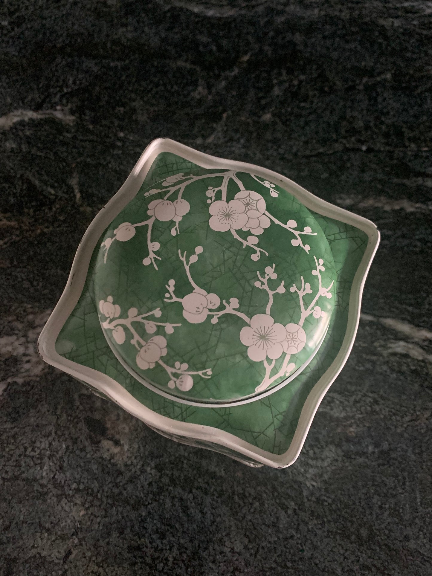 Green and White Tin