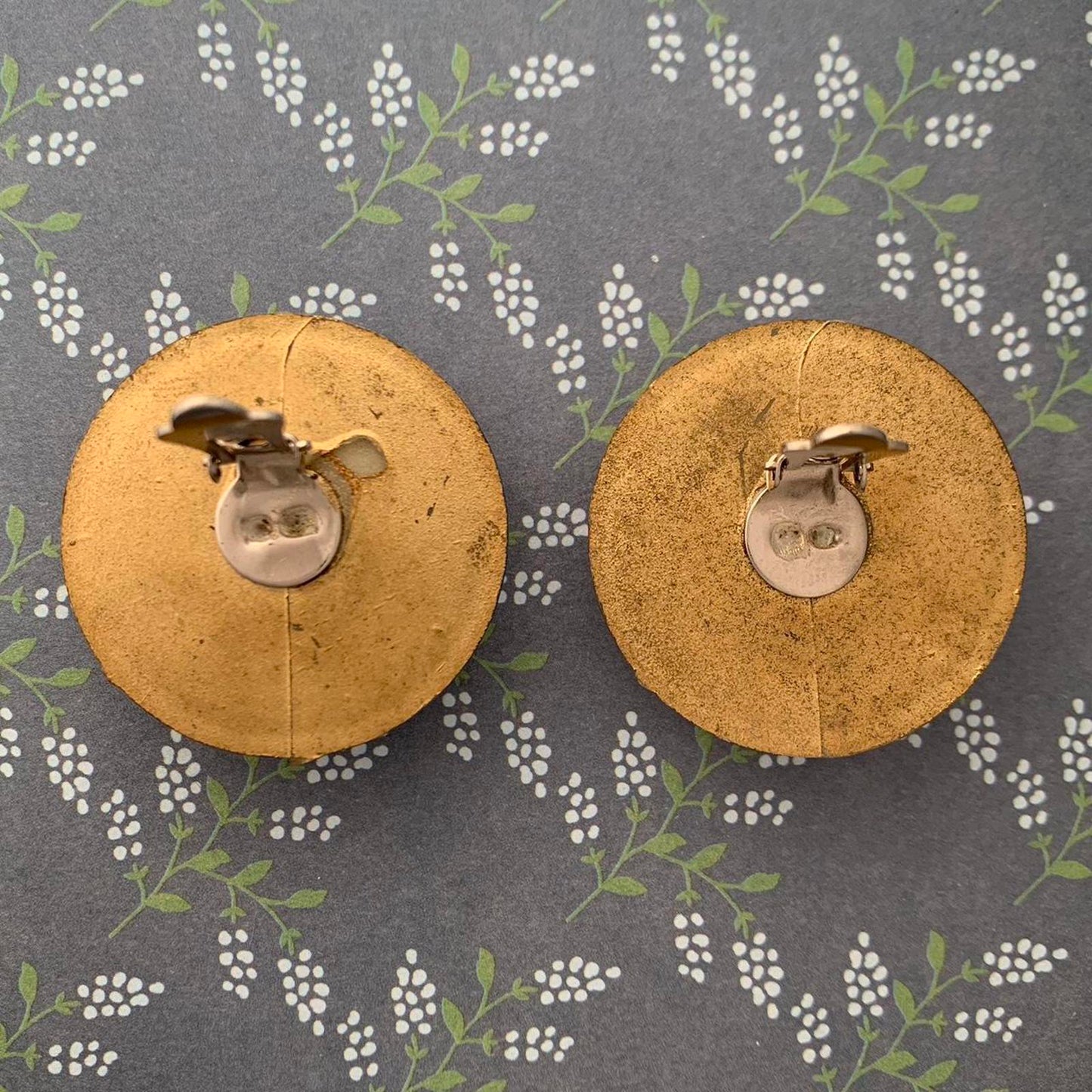 Vintage Clip on earrings in burgundy velvet